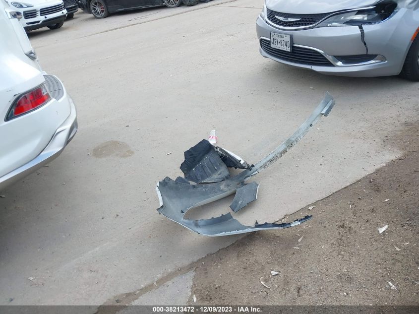 2015 HYUNDAI GENESIS 3.8 BASE - KMHHU6KJ1FU124579