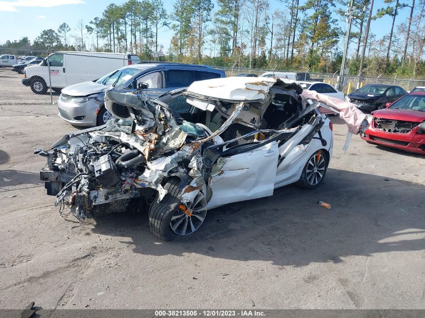 2019 HYUNDAI ELANTRA GT - KMHH35LE7KU088549