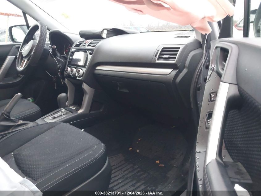 2017 SUBARU FORESTER 2.5I PREMIUM - JF2SJAEC3HH444731