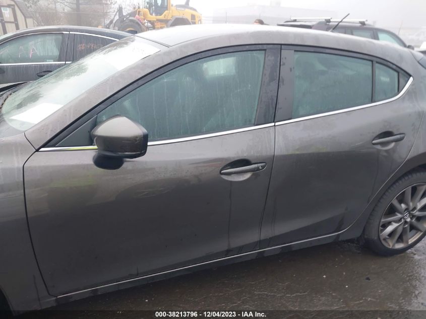 2018 MAZDA MAZDA3 TOURING - 3MZBN1L39JM183660