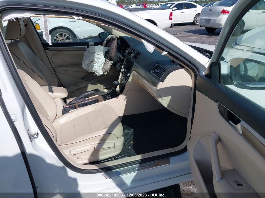 2016 VOLKSWAGEN PASSAT SE - 1VWBS7A33GC010905