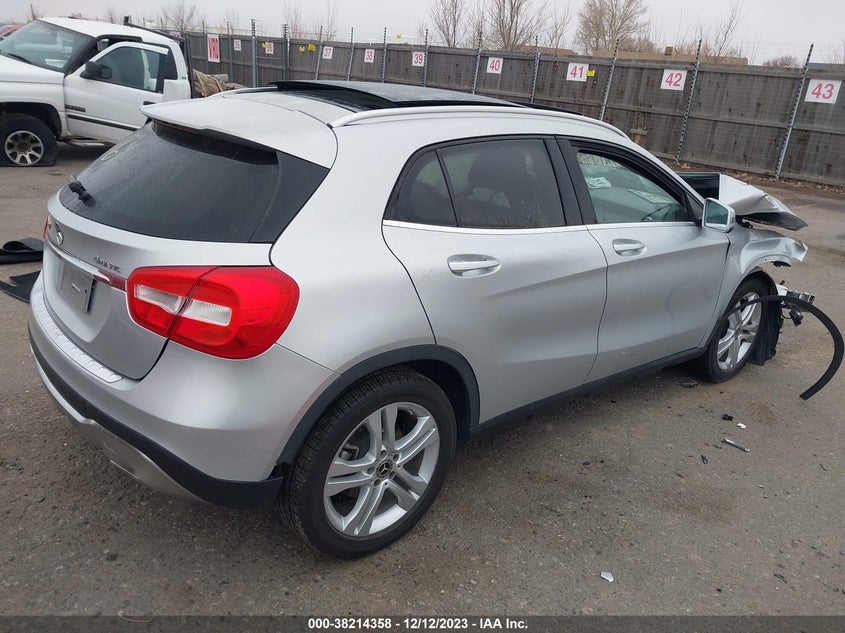 VIN WDCTG4GB8LU021161 2020 MERCEDES-BENZ GLA 250 4MATIC