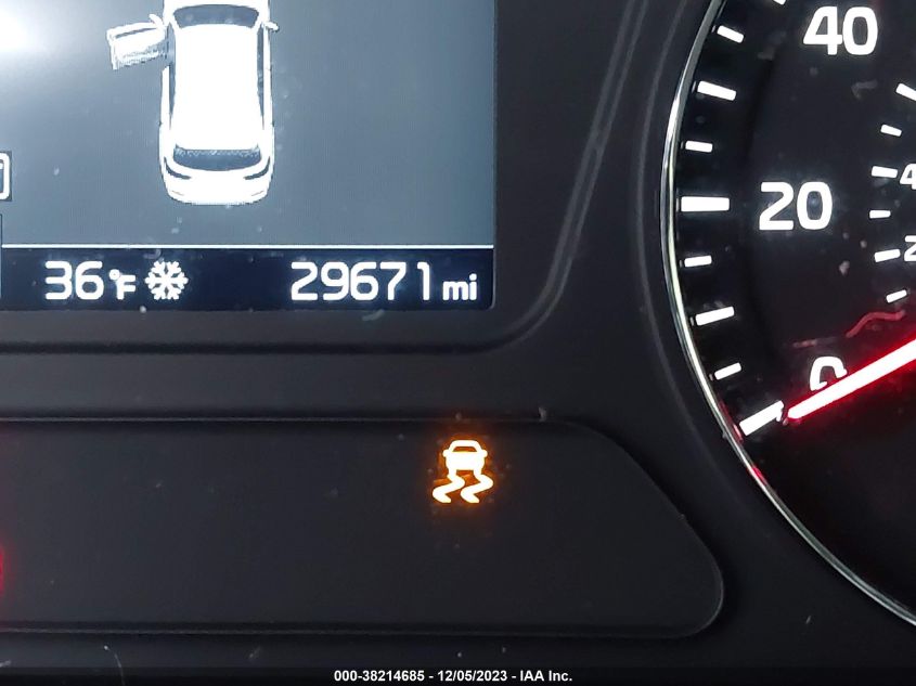 2020 KIA SORENTO L/LX - 5XYPG4A35LG689235
