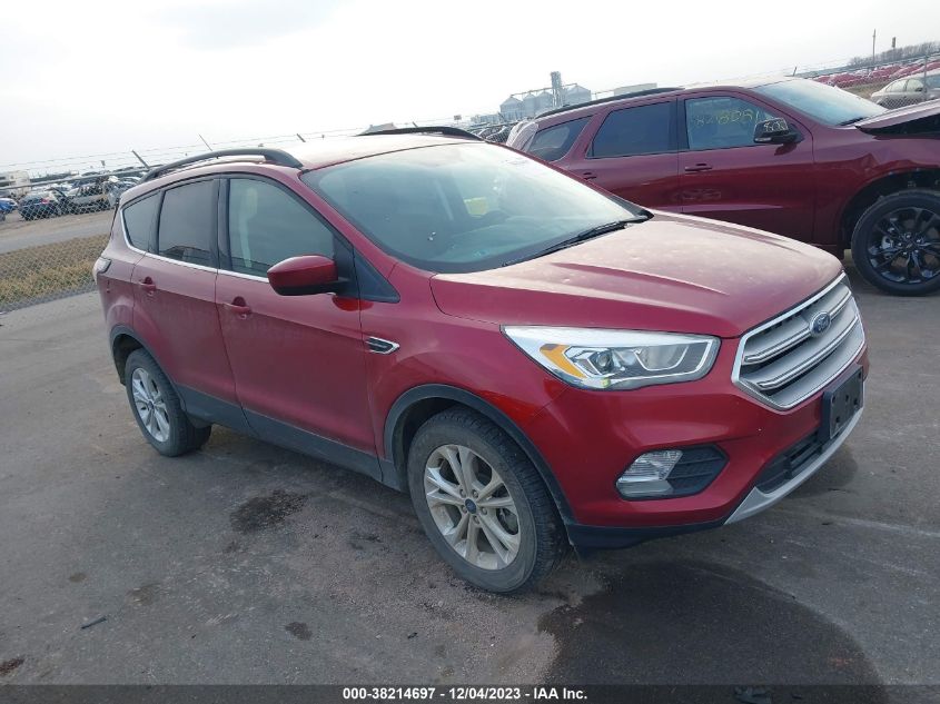 1FMCU9GD7HUF08061 2017 FORD ESCAPE, photo no. 1