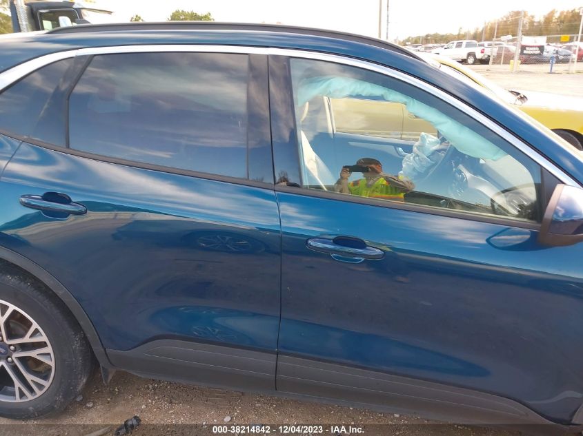 2020 FORD ESCAPE SEL - 1FMCU0H64LUC04206