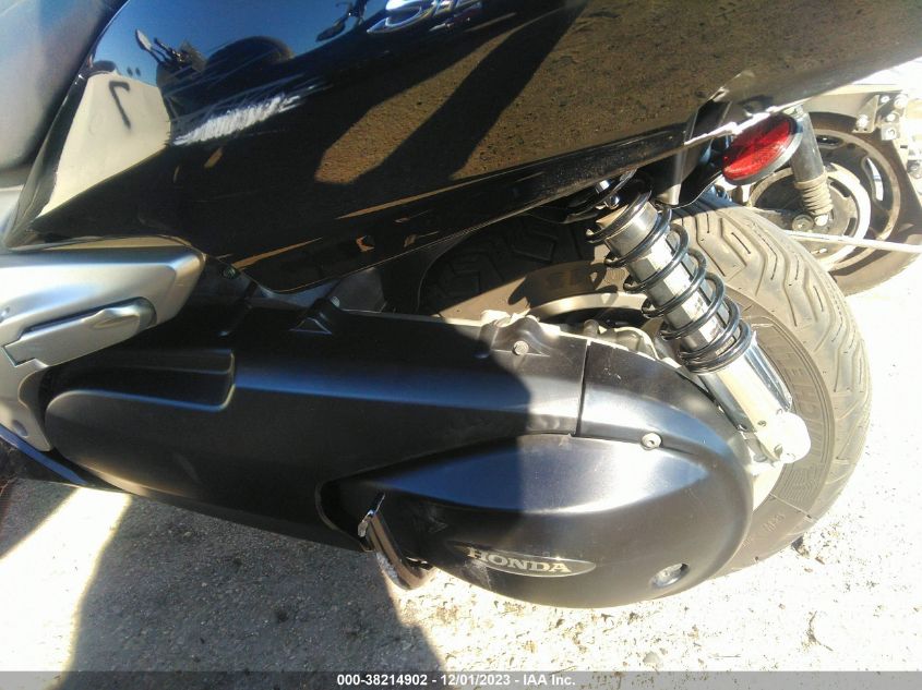 2013 HONDA FSC600 A JH2PF0142DK100293