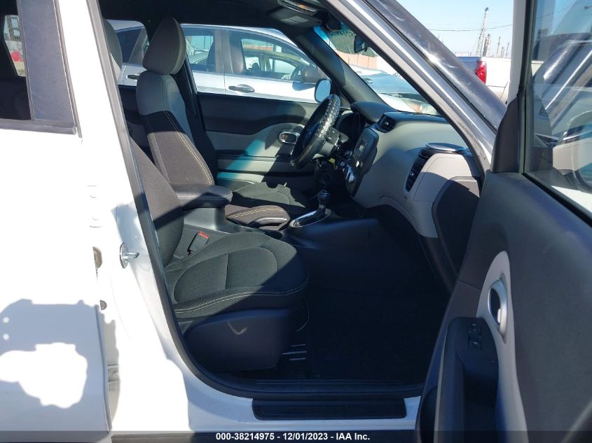 2015 KIA SOUL + - KNDJP3A58F7174748