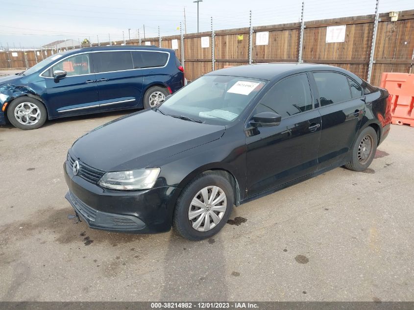 2014 VOLKSWAGEN JETTA 2.0L S - 3VW2K7AJ7EM371631