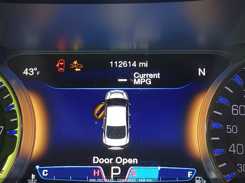 2015 CHRYSLER 200 C - 1C3CCCCG1FN726643