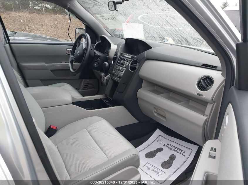 2014 HONDA PILOT LX - 5FNYF4H25EB014001