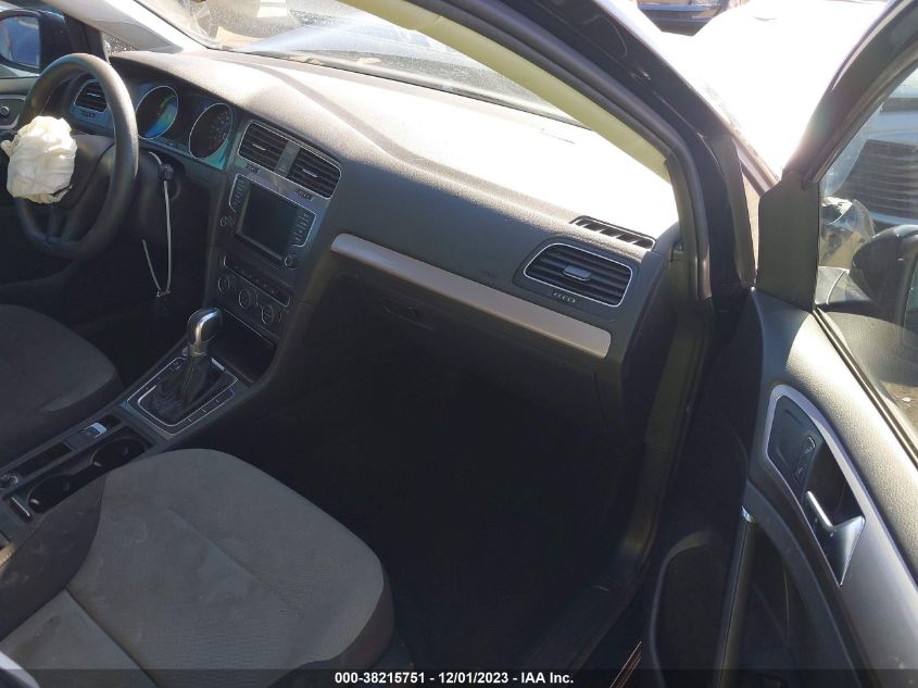 2016 VOLKSWAGEN E-GOLF SE - WVWKP7AU9GW915211