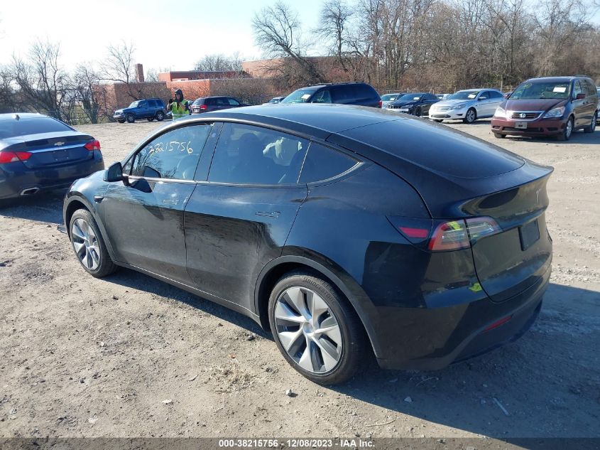 2021 TESLA MODEL Y - 5YJYGDEE2MF304951