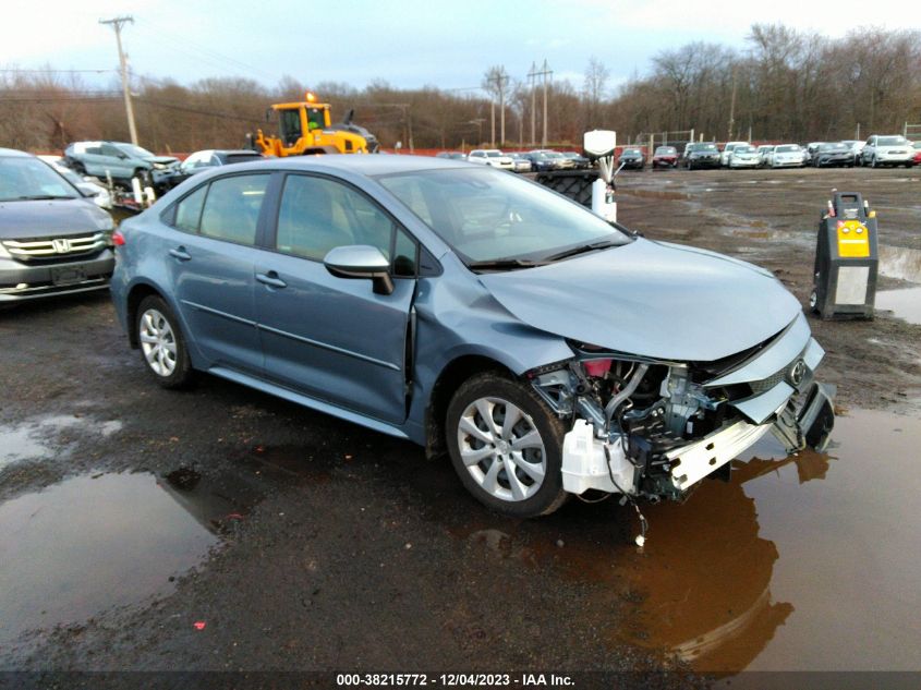 2022 TOYOTA COROLLA LE - JTDEPMAE7NJ195681