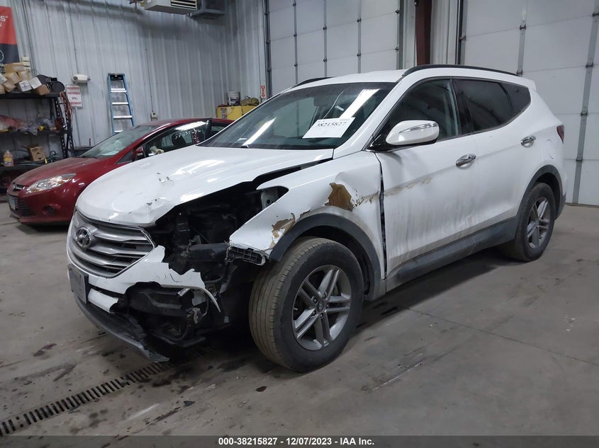 VIN 5NMZUDLB0HH015819 2017 HYUNDAI SANTA FE SPORT