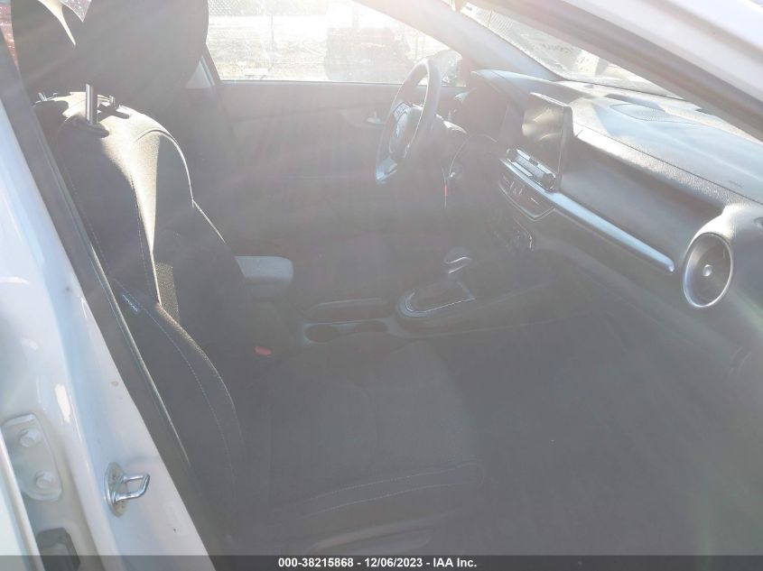 2019 KIA FORTE LXS - 3KPF24AD4KE073976