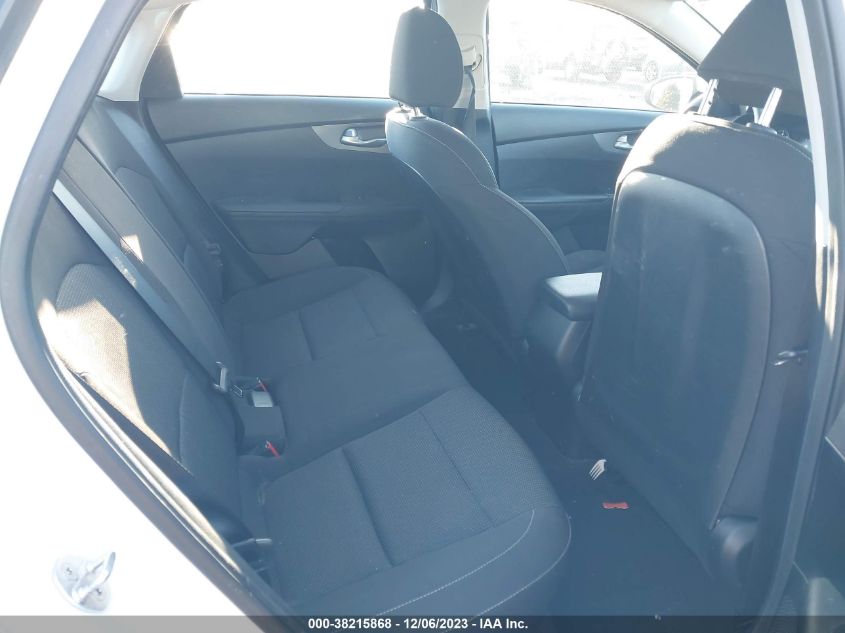 2019 KIA FORTE LXS - 3KPF24AD4KE073976