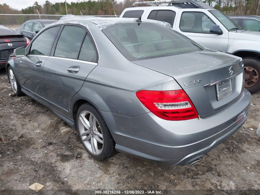 2013 MERCEDES-BENZ C 300 LUXURY 4MATIC - WDDGF8AB6DR251799