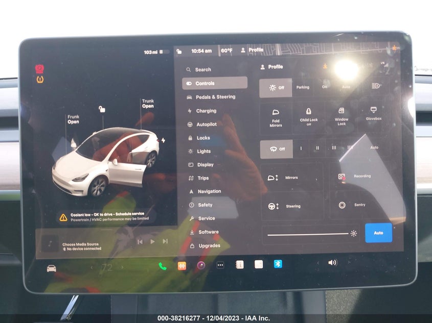 VIN 7SAYGAEE6PF830652 2023 TESLA MODEL Y