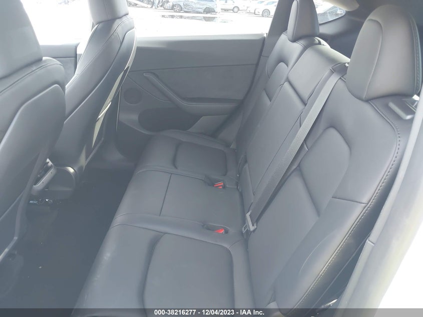 VIN 7SAYGAEE6PF830652 2023 TESLA MODEL Y