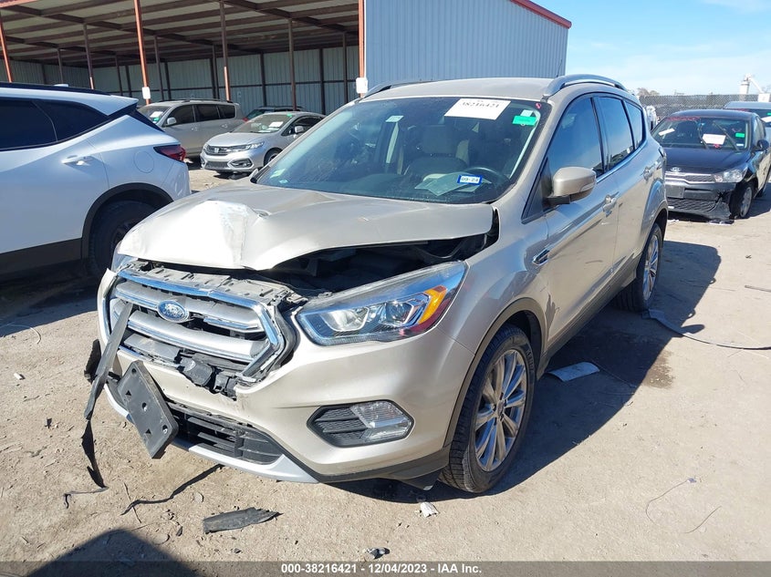 VIN 1FMCU0JD0HUE94346 2017 FORD ESCAPE TITANIUM