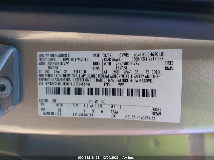 VIN 1FMCU0JD0HUE94346 2017 FORD ESCAPE TITANIUM