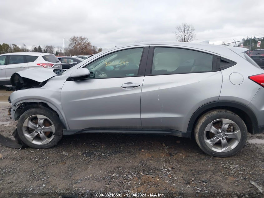 VIN 3CZRU6H30NM708809 2022 HONDA HR-V AWD LX