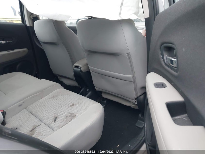 VIN 3CZRU6H30NM708809 2022 HONDA HR-V AWD LX