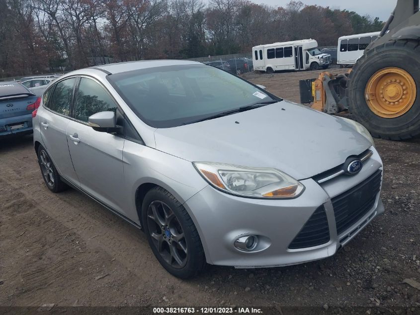 2013 FORD FOCUS SE - 1FADP3K28DL253882