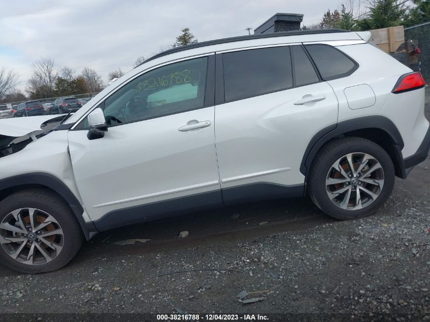 2022 TOYOTA COROLLA CROSS XLE - 7MUDAABG5NV029826