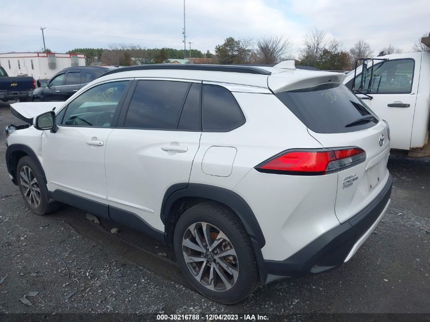 2022 TOYOTA COROLLA CROSS XLE - 7MUDAABG5NV029826
