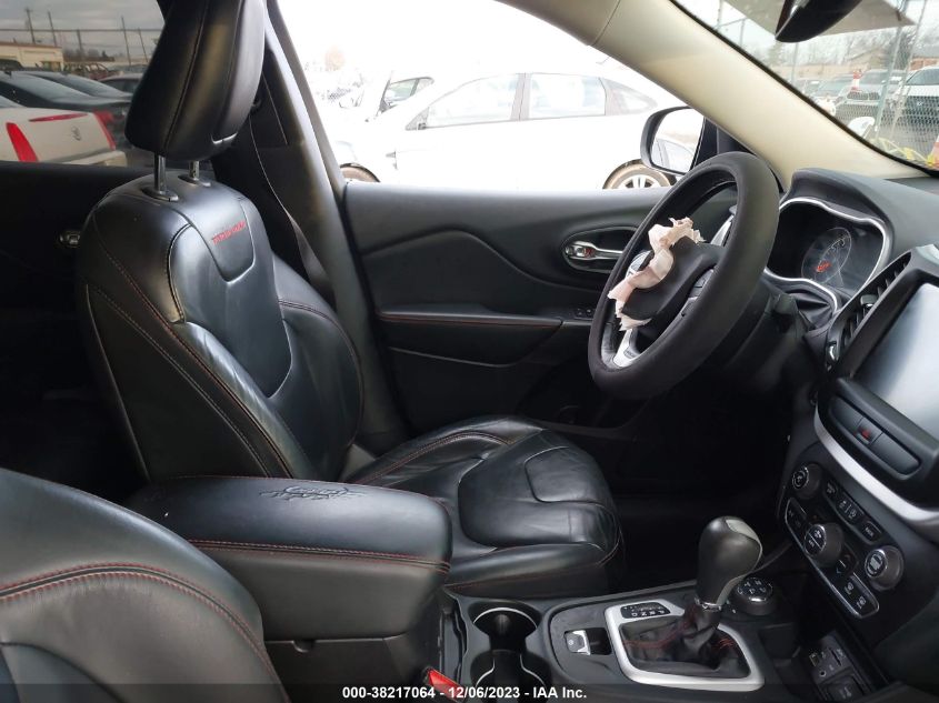 2015 JEEP CHEROKEE TRAILHAWK - 1C4PJMBS1FW705557