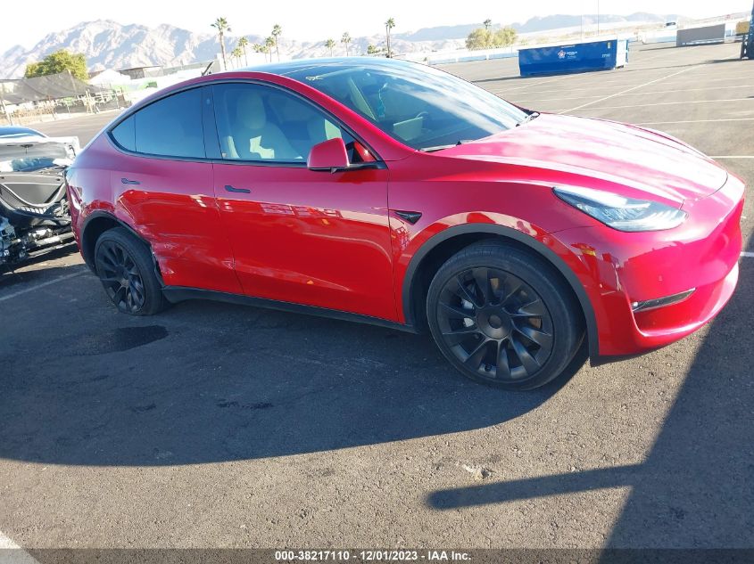 2022 TESLA MODEL Y - 7SAYGDEE2NF437150