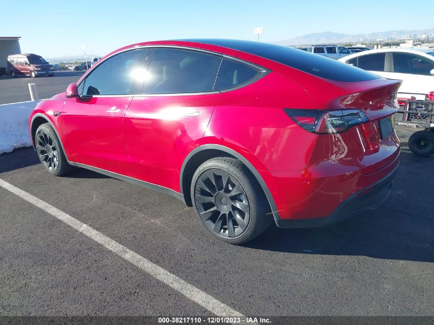 2022 TESLA MODEL Y - 7SAYGDEE2NF437150