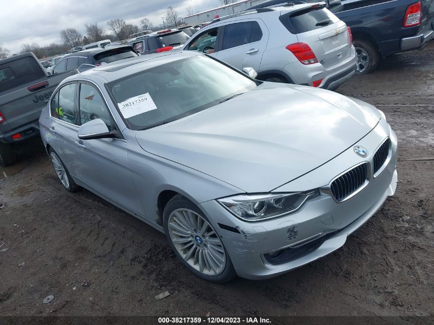 VIN WBA3B3C5XDF538933 2013 BMW 328I no.1