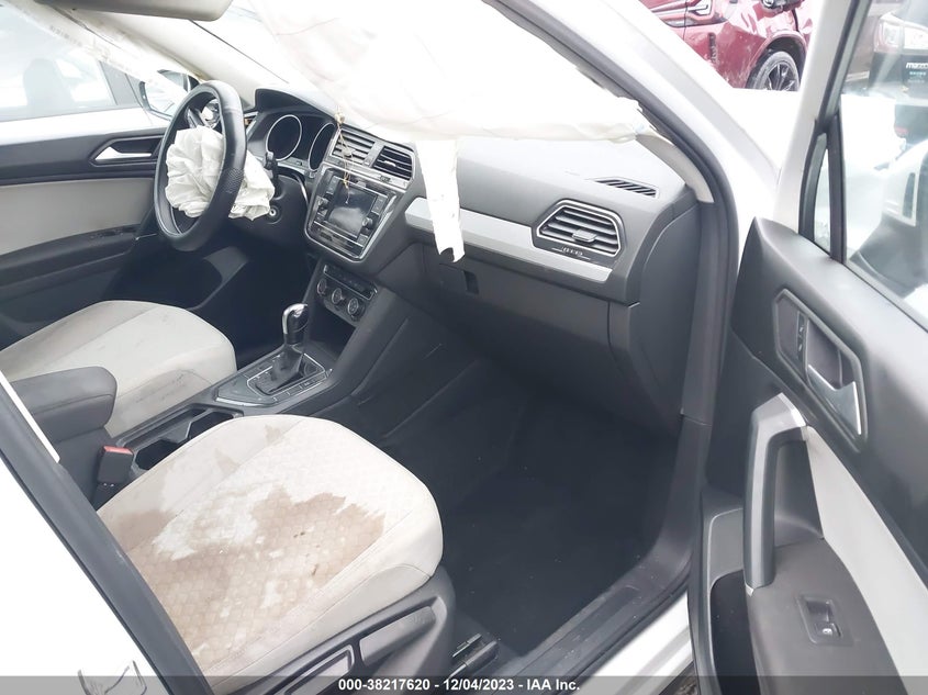 VIN 3VV1B7AX7LM099650 2020 VOLKSWAGEN TIGUAN S