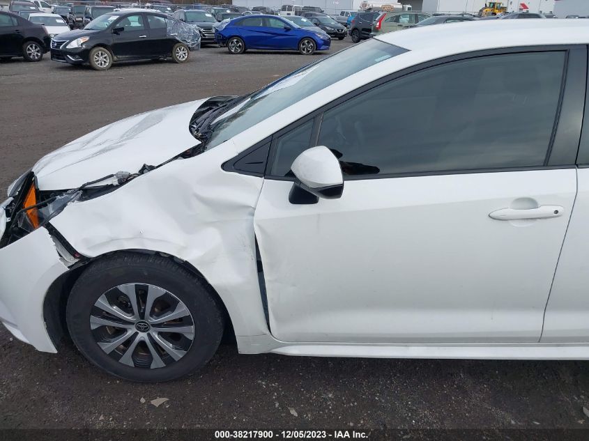 2022 TOYOTA COROLLA HYBRID LE - JTDEAMDE1N3004600