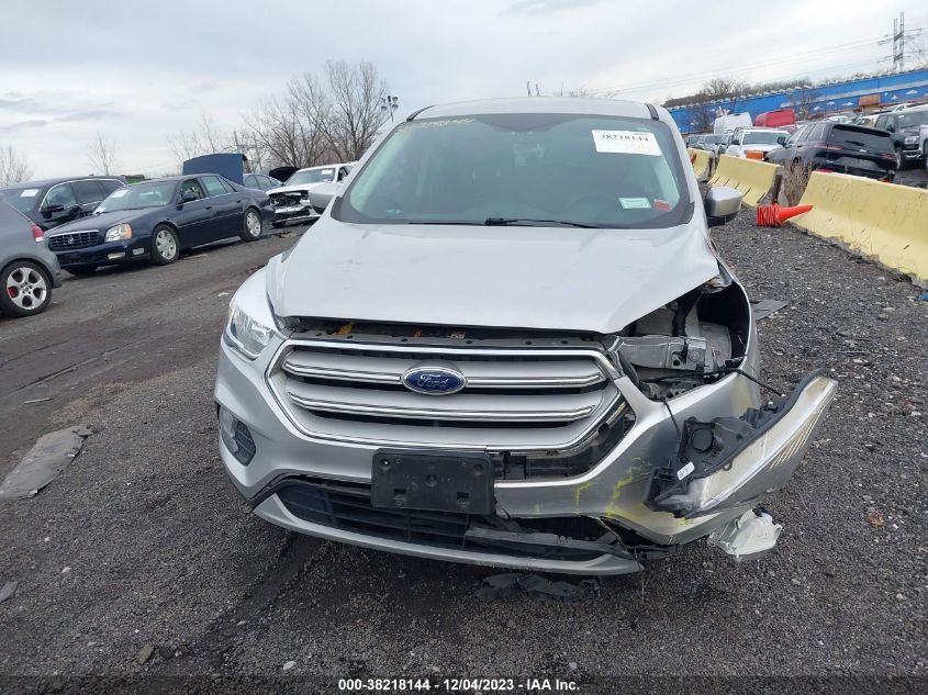 2017 FORD ESCAPE SE - 1FMCU9GD7HUB45728