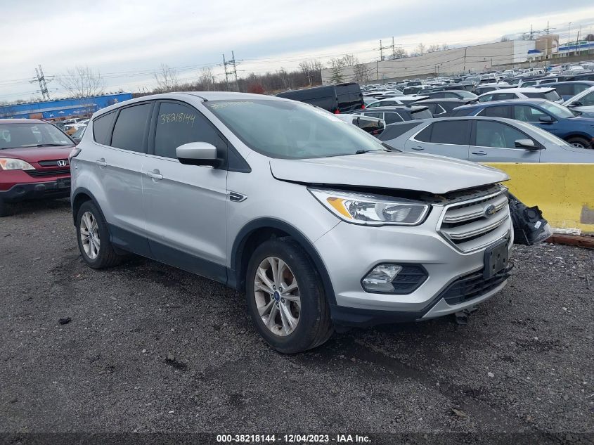 2017 FORD ESCAPE SE - 1FMCU9GD7HUB45728