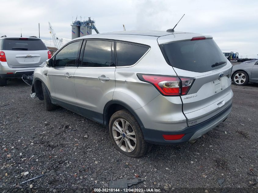 2017 FORD ESCAPE SE - 1FMCU9GD7HUB45728
