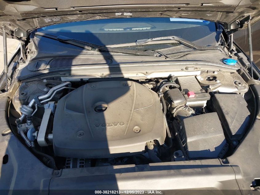 2017 VOLVO S90 T6 MOMENTUM YV1A22MK4H1005790