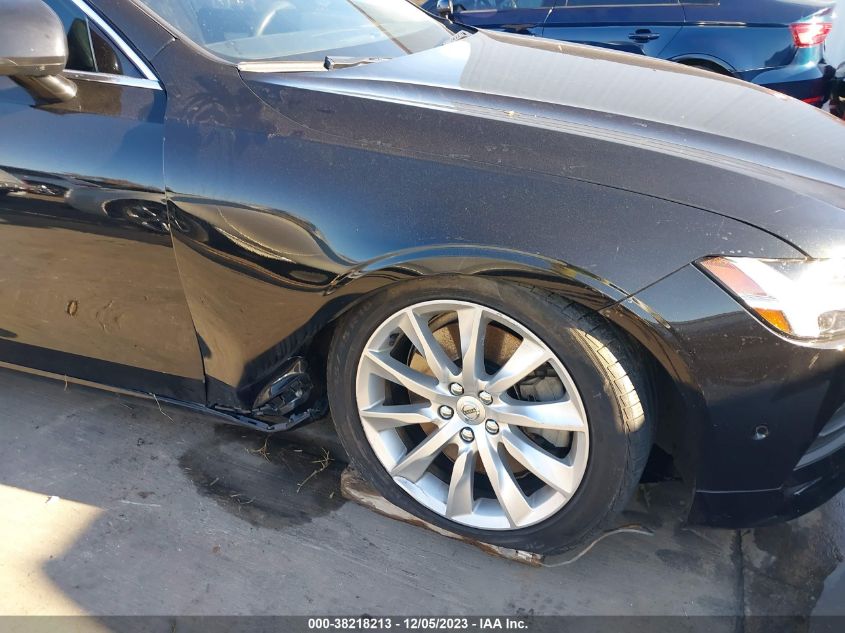 2017 VOLVO S90 T6 MOMENTUM YV1A22MK4H1005790