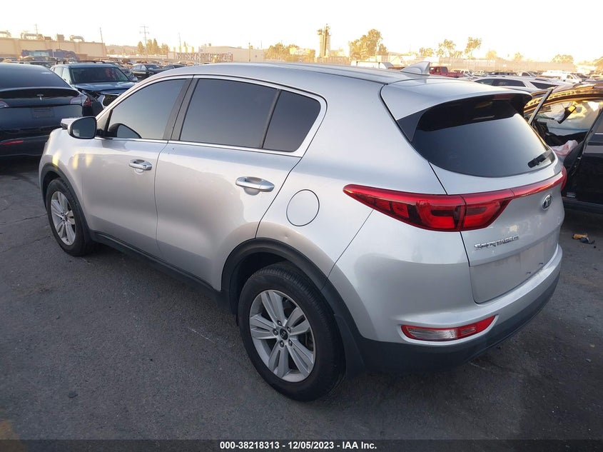 VIN KNDPM3AC4H7104152 2017 KIA SPORTAGE LX