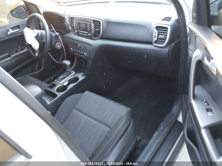 VIN KNDPM3AC4H7104152 2017 KIA SPORTAGE LX