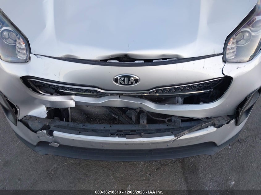 VIN KNDPM3AC4H7104152 2017 KIA SPORTAGE LX