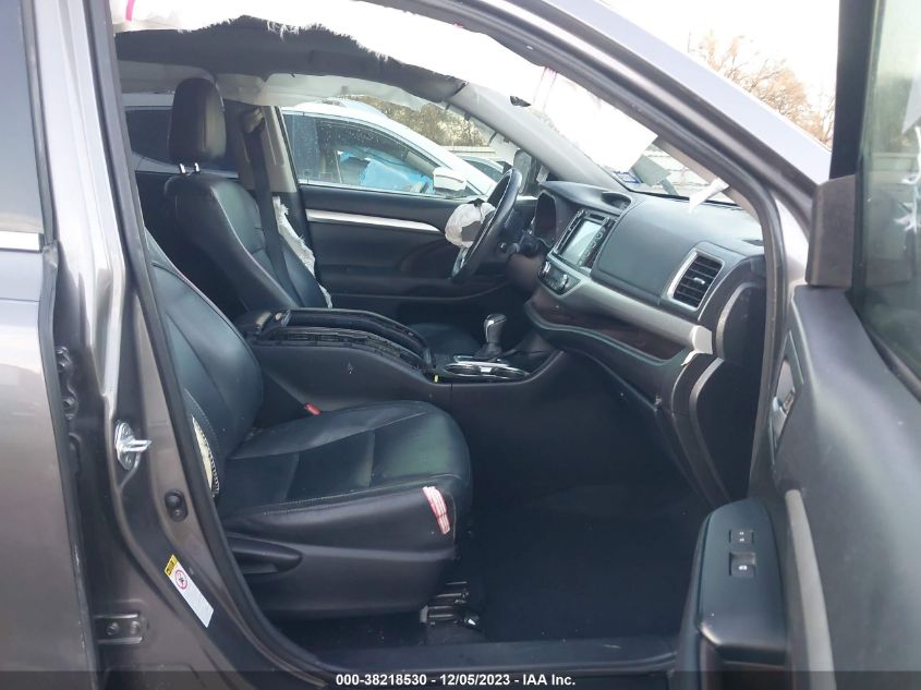 2016 TOYOTA HIGHLANDER XLE V6 - 5TDKKRFH1GS506724