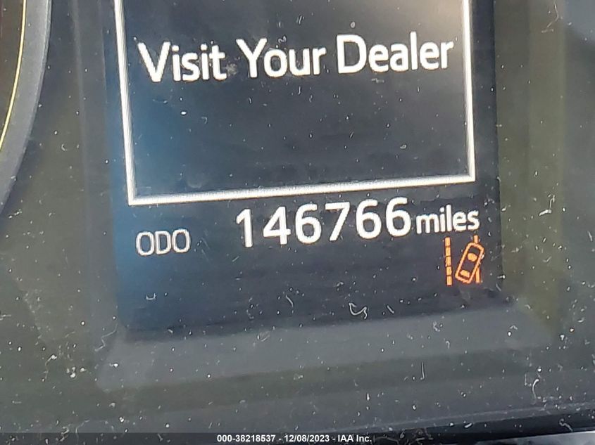 2018 TOYOTA RAV4 LE - JTMBFREV0JJ220671