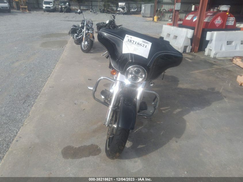2013 HARLEY-DAVIDSON FLHX STREET GLIDE - 1HD1KBM12DB658764