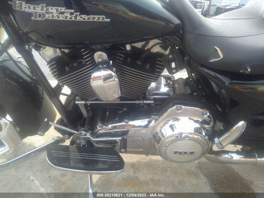 2013 HARLEY-DAVIDSON FLHX STREET GLIDE - 1HD1KBM12DB658764