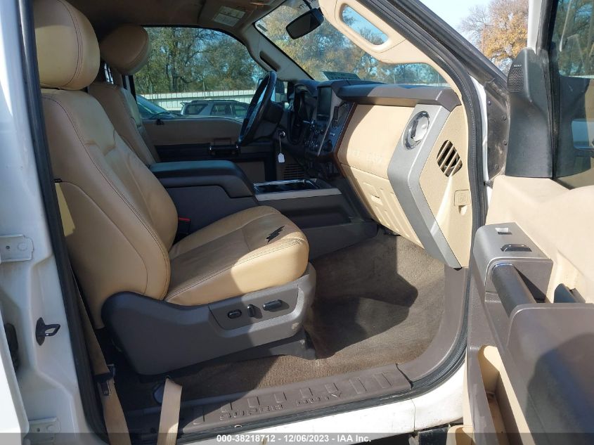 2013 FORD F-250 LARIAT - 1FT7W2B64DEA32064