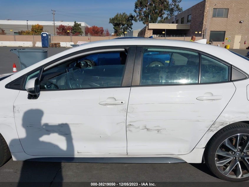 VIN 5YFS4RCE3LP026756 2020 TOYOTA COROLLA SE